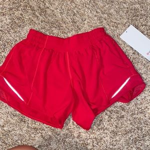 red lululemon hotty hot shorts